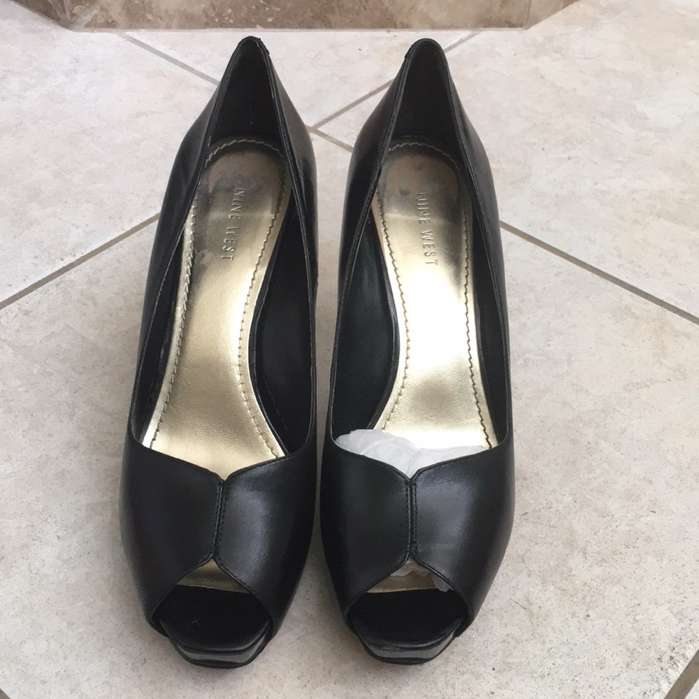 Nine West platform leather heels